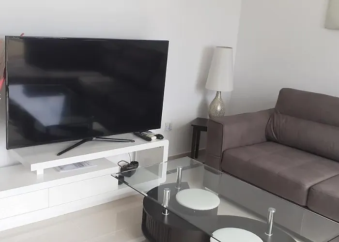 Apartament - Prime Tourist Location Golful Coralilor