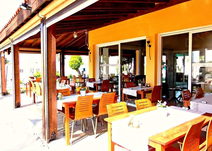 Apartament - Prime Tourist Location Golful Coralilor