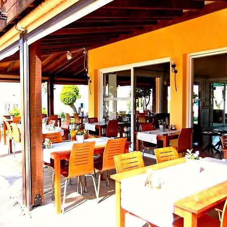 Apartment - Prime Tourist Location Coral Bay